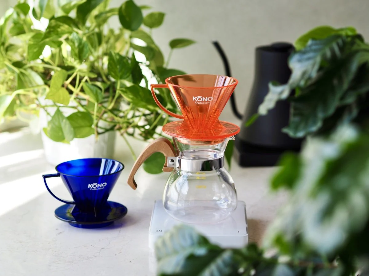 Kono Filter Coffee Dripper Clear Blue - Image 4