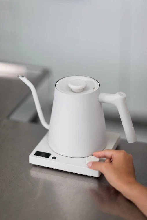 Varia AURA Kettle 0.8L – White Precision Pour Over Kettle - Image 9