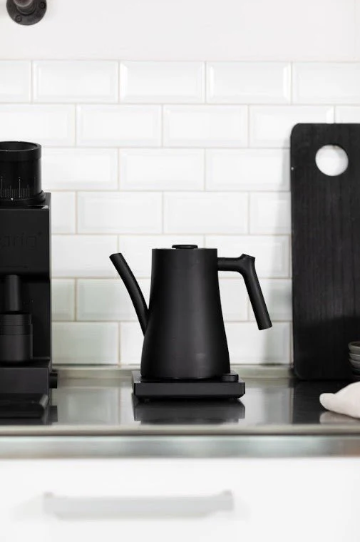 Varia AURA Kettle 1.5L - Black - Image 13