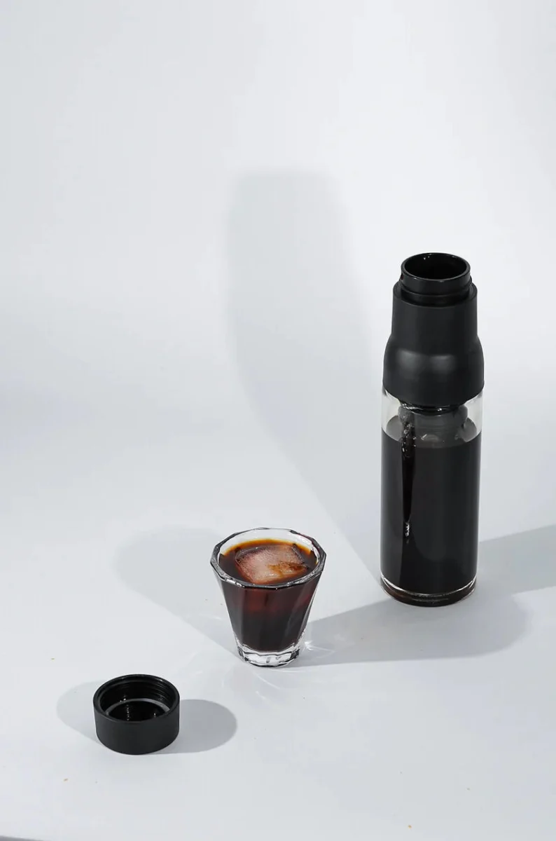 Varia STEEP Cold Brew Bottle - Image 6