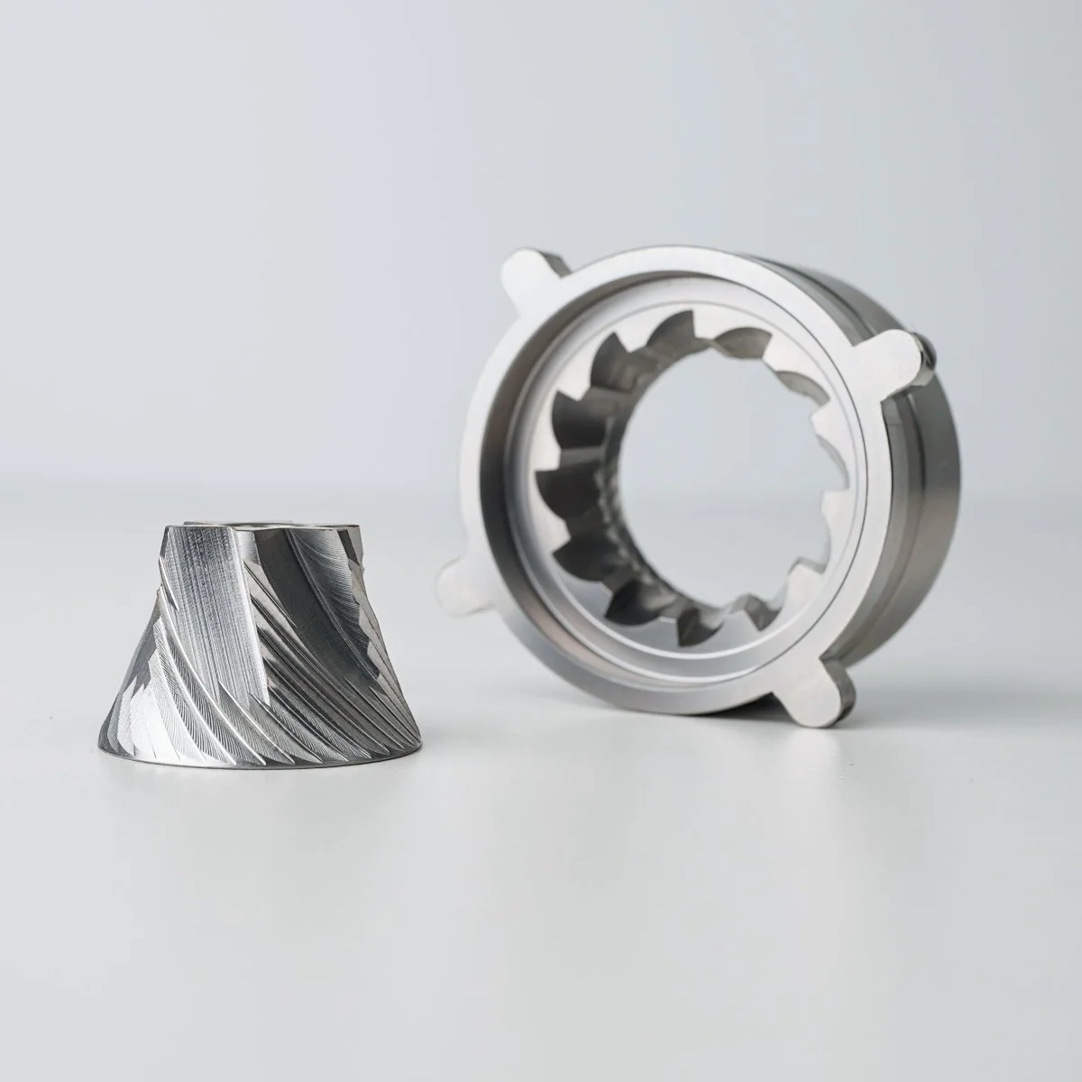 Varia VS3 - Plasma Titanium coated - Hypernova ULTRA-S burr set